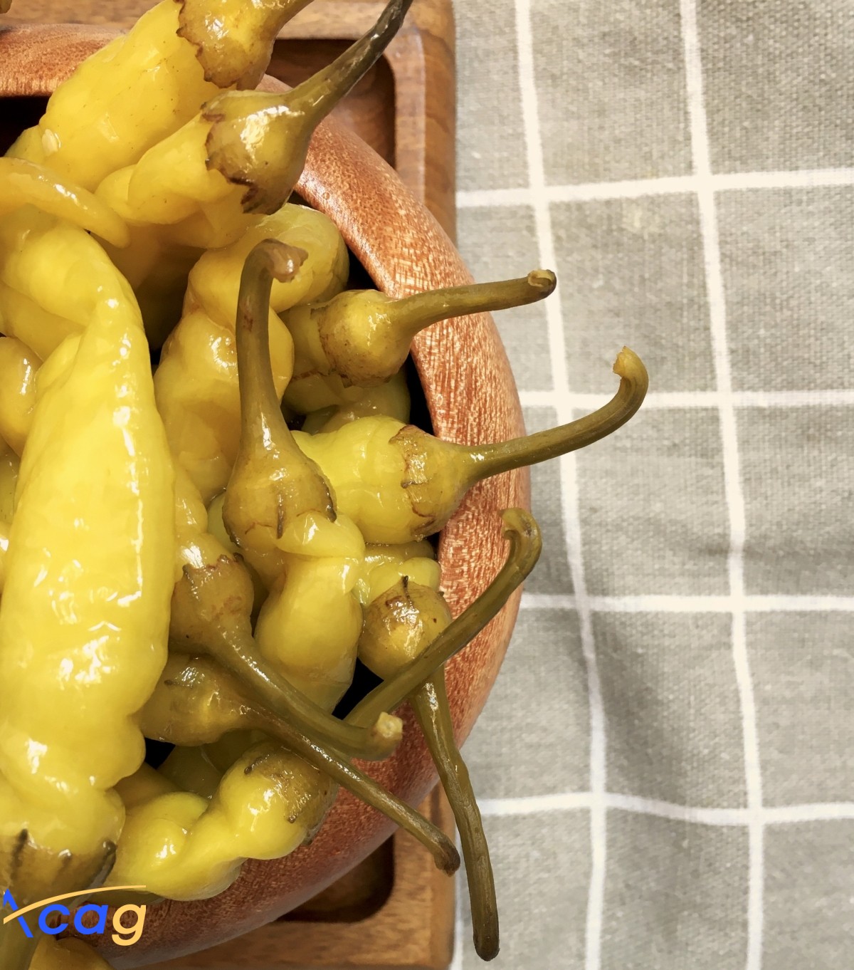 Whole Lombardi Pepper